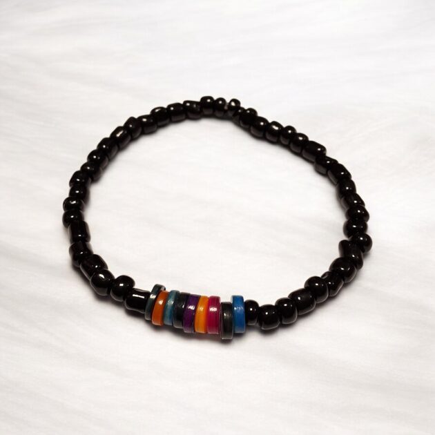 أسوارة خرز أسود أساسي وخرز متعدد الألوان شبابي بتصميم يومي مريح