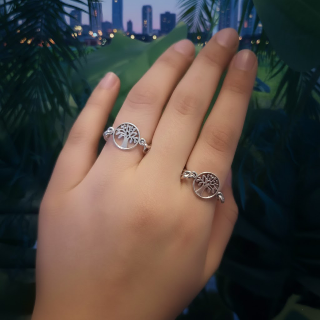خاتمين بتصميم شجرة الحياة بلون فضي