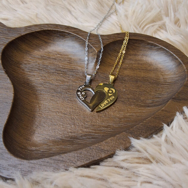 طوق كوبل قلب"Love You" قطعة لك وقطعة لمن تحب